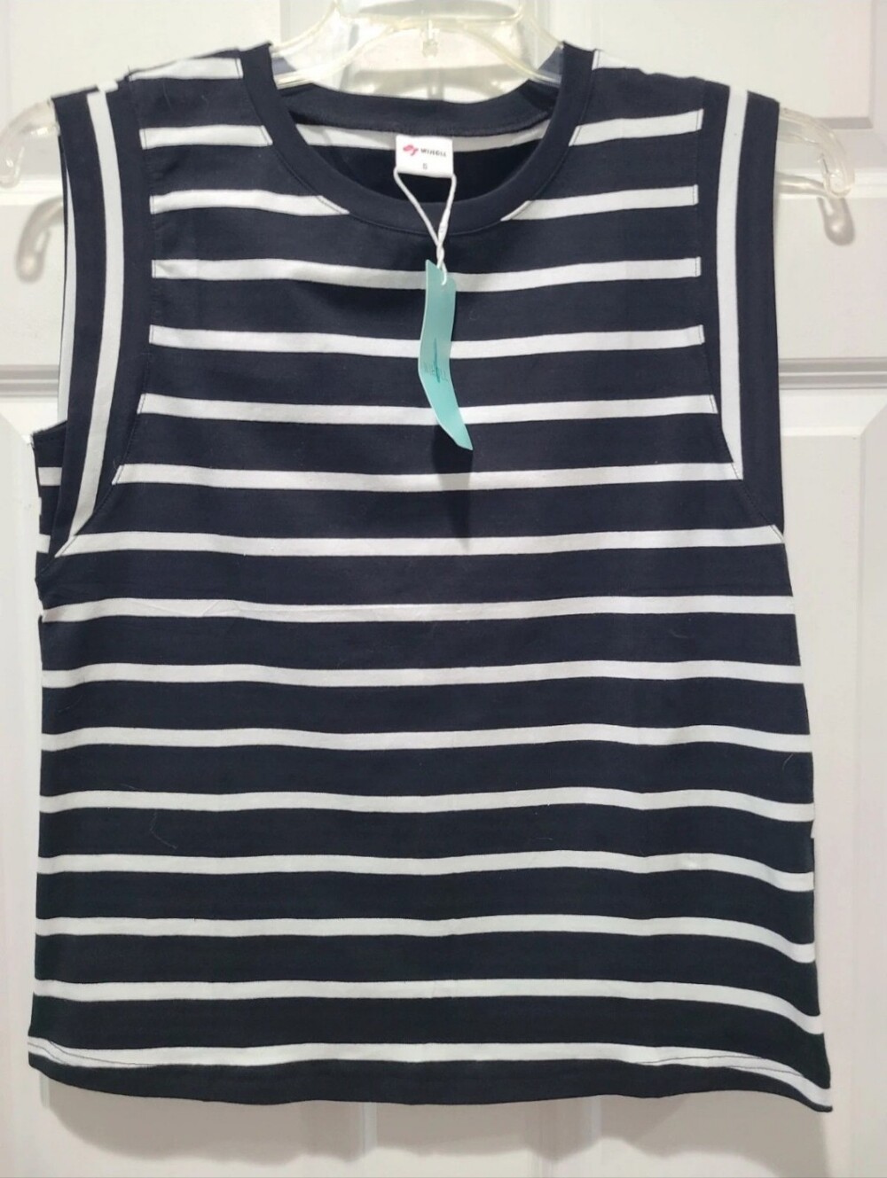 NWT Black White Striped sleeveless top Wiholl/Amazon Size S